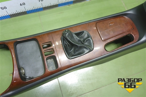 Подлокотник (под механику) для Hyundai Sonata-5 с 2001г