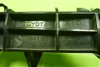 Кронштейн заднего бампера правый (5215560080) для Toyota Land Cruiser Prado(150) с 2009г (Ленд Крузер Прадо)