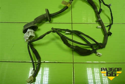 Проводка двери передней правой (916003D570) для Hyundai Sonata-5 с 2001г