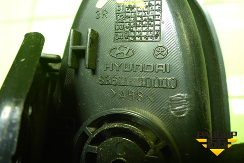Ручка внутренняя двери задней левой (836113D000) для Hyundai Sonata-5 с 2001г