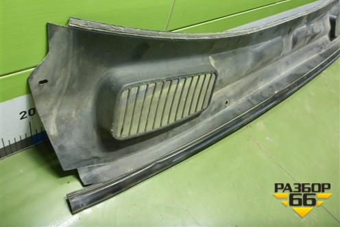 Решетка стеклоочистителей (7S71A02216AK) для Ford Mondeo 4 с 2006-2014г (Мондео)