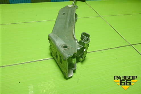 Домкрат (8L0011031A) для Audi A6 (C5) с 1997-2005г (А6)