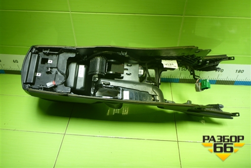 Подлокотник (BS71A045A20A) для Ford Mondeo 4 с 2006-2014г (Мондео)