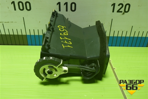 Дефлектор воздушный левый  (5305055C6200) (5305055C6201) для Dongfeng DFH4180