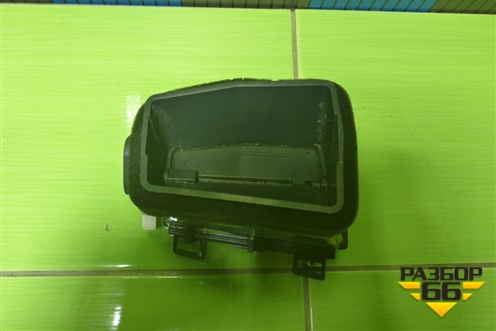 Дефлектор воздушный левый  (5305055C6200) (5305055C6201) для Dongfeng DFH4180