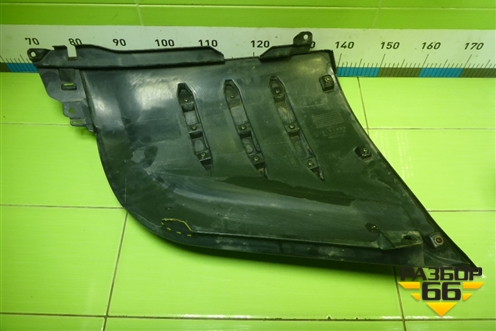 Угол кабины правый (531MBA06102) для DAYUN CGC4250