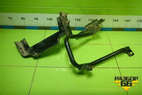 Кронштейн подножки  (левый) (845MAA01130) для DAYUN CGC4250