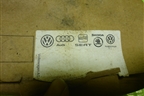 Колодки тормозные передние (новые) (4A0698151C) для Audi A6 (C4) с 1994-1997г (А6)