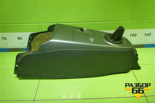 Консоль (MR532835) для Mitsubishi Lancer-9  с 2003-2008г