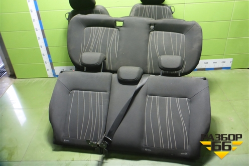 Сиденья комплект (3х дверный хетчбэк) для Opel Corsa D с 2006-2014г