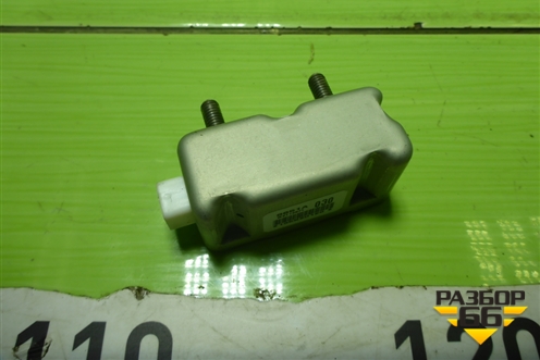 Датчик AIR BAG (MN141003) для Mitsubishi Lancer-9  с 2003-2008г
