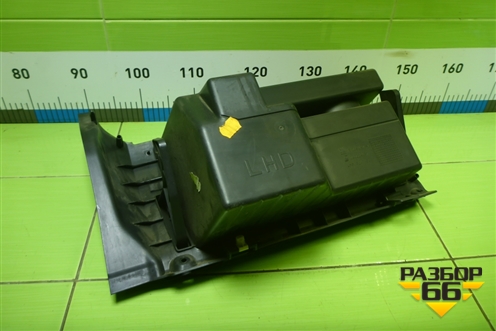 Бардачок (13205097) для Opel Corsa D с 2006-2014г