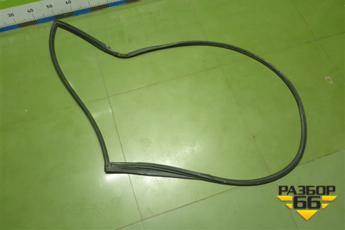 Уплотнитель двери задней левой для Nissan Tiida (C11X) с 2004-2013г (Тиида)