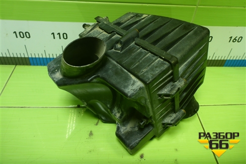 Корпус воздушного фильтра (55557185) для Opel Corsa D с 2006-2014г