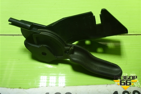 Ручка открывания капота (13166912) для Opel Corsa D с 2006-2014г