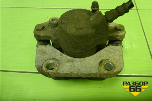 Суппорт передний правый для Renault Logan с 2004-2015г (Логан)