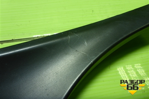 Молдинг лобового стекла правый (нижний) (8200273994) для Renault Logan с 2004-2015г (Логан)