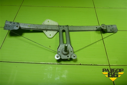 Стеклоподъёмник механический передний левый для Renault Logan с 2004-2015г (Логан)