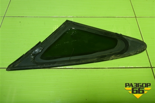 Стекло глухое правое (переднее) для Opel Corsa D с 2006-2014г (Корса Д)