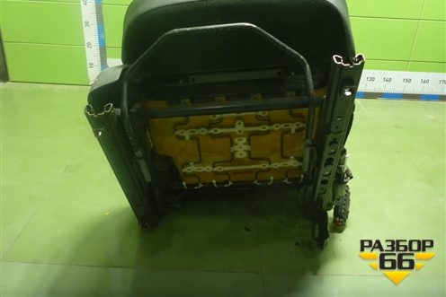 Сиденья комплект (5ти дверный хетчбэк AIR BAG подогрев) для Opel Corsa D с 2006-2014г (Корса Д)