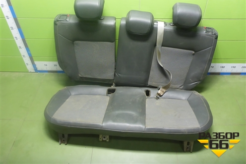 Сиденья комплект (5ти дверный хетчбэк AIR BAG подогрев) для Opel Corsa D с 2006-2014г (Корса Д)