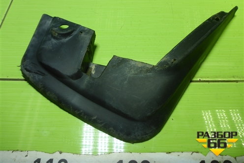 Брызговик передний правый для Renault Logan с 2004-2015г (Логан)