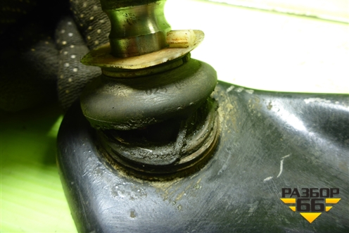 Рычаг передний левый для Renault Logan с 2004-2015г (Логан)