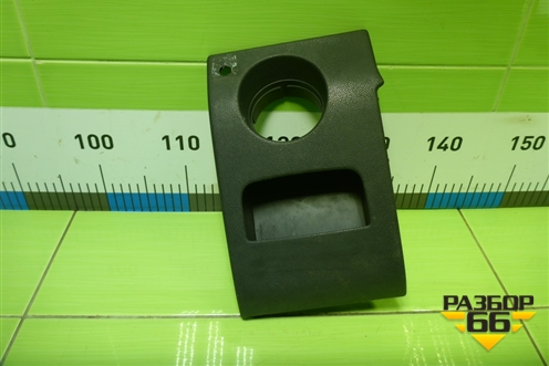 Накладка на торпедо (левая) (13228683) для Opel Corsa D с 2006-2014г (Корса Д)