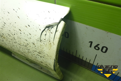 Накладка на порог наружная правая (A1726980254) для Mercedes Benz SLK R172 с 2010-2016г (СЛК)