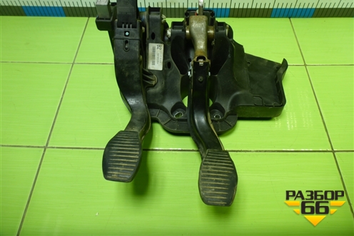 Педальный узел (55703354) для Opel Corsa D с 2006-2014г (Корса Д)