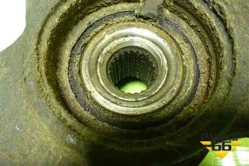 Кулак поворотный передний левый для Opel Corsa D с 2006-2014г (Корса Д)