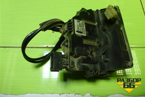 Замок двери передней правой (13258274) для Opel Corsa D с 2006-2014г (Корса Д)