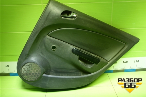 Обшивка двери задней правой под механику (13233645) для Opel Corsa D с 2006-2014г (Корса Д)