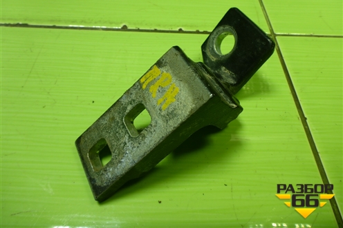 Петля двери передней правой нижняя для Opel Corsa D с 2006-2014г (Корса Д)