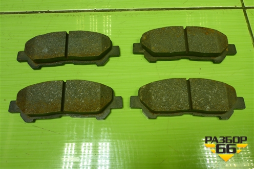 Колодки тормозные задние (новые) (0446648120) для Toyota Highlander с 2007-2013г (Хайлендер)