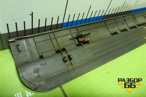 Накладка порога внутренняя переднего правого (K2A168710) для Kia Spectra с 2001г (Спектра)