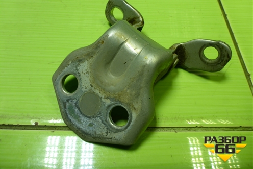 Петля двери передней правой нижняя для Kia Spectra с 2001г (Спектра)