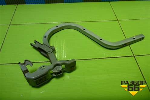 Петля крышки багажника правая для Kia Spectra с 2001г (Спектра)