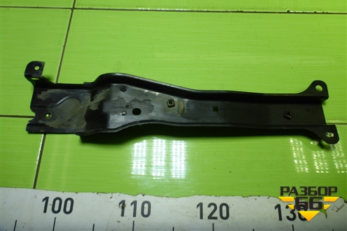 Кронштейн передней панели центральный для Kia Spectra с 2001г (Спектра)