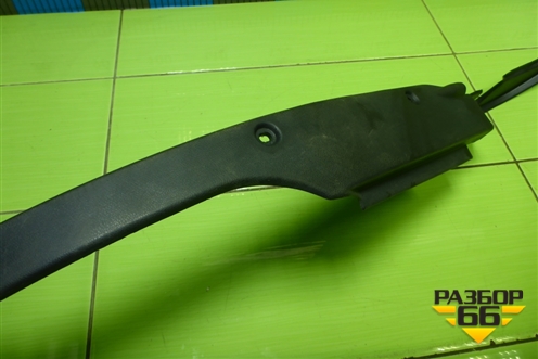 Накладка порога внутренняя правая (841144B000) для Hyundai Porter с 1996-2011г (Портер)