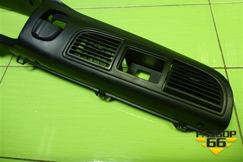 Накладка на щиток приборов (8461243800) для Hyundai Porter с 1996-2011г (Портер)