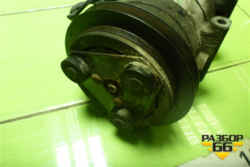 Компрессор кондиционера (2.5л D4BF) для Hyundai Porter с 1996-2011г (Портер)