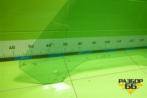 Стекло двери передней левой для Mini Cooper R52 (Купер)