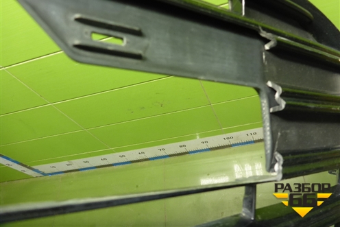 Решетка в передний бампер центральная (после 2020г) (5311306250) для Toyota Camry V70 с 2017г (Камри)