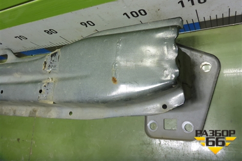 Усилитель переднего бампера (J422803700DY) для Kaiyi E5 с 2021г (Е5)