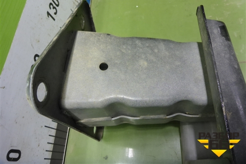 Усилитель переднего бампера (J422803700DY) для Kaiyi E5 с 2021г (Е5)