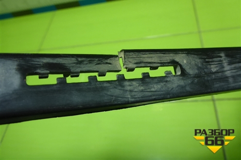 Решетка в передний бампер центральная (после 2005г) (865221C300) для Hyundai Getz с 2002г (Гетц)