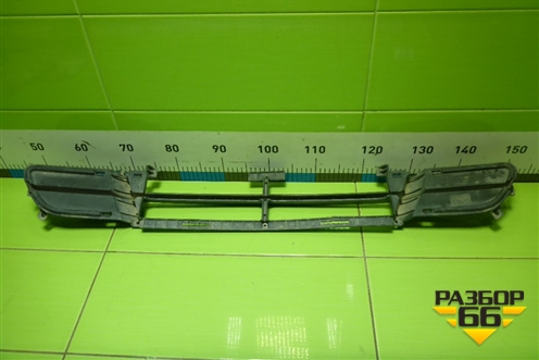 Решетка в передний бампер центральная (после 2005г) (865221C300) для Hyundai Getz с 2002г (Гетц)