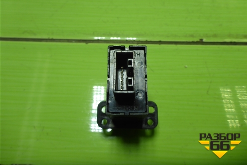 Кнопка обогрева сидений для Honda Civic 5D с 2005-2011г (Цивик)