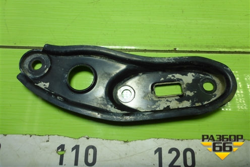 Кронштейн подрамника левый для Honda Civic 5D с 2005-2011г (Цивик)